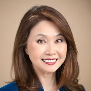 Chula Vista Periodontist Dr. Susan Nguyen providing gum disease treatment, LANAP laser surgery, dental implants and gum grafting